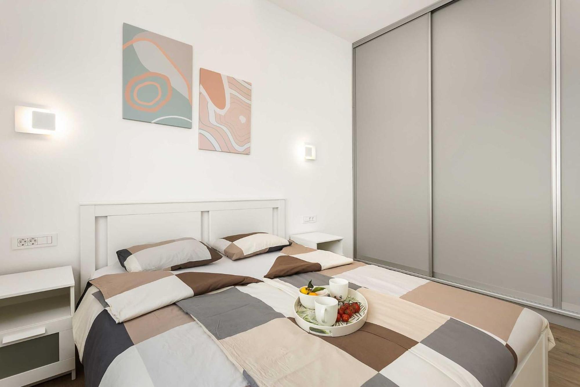 Lana Luxe Apartment พูลา ภายนอก รูปภาพ
