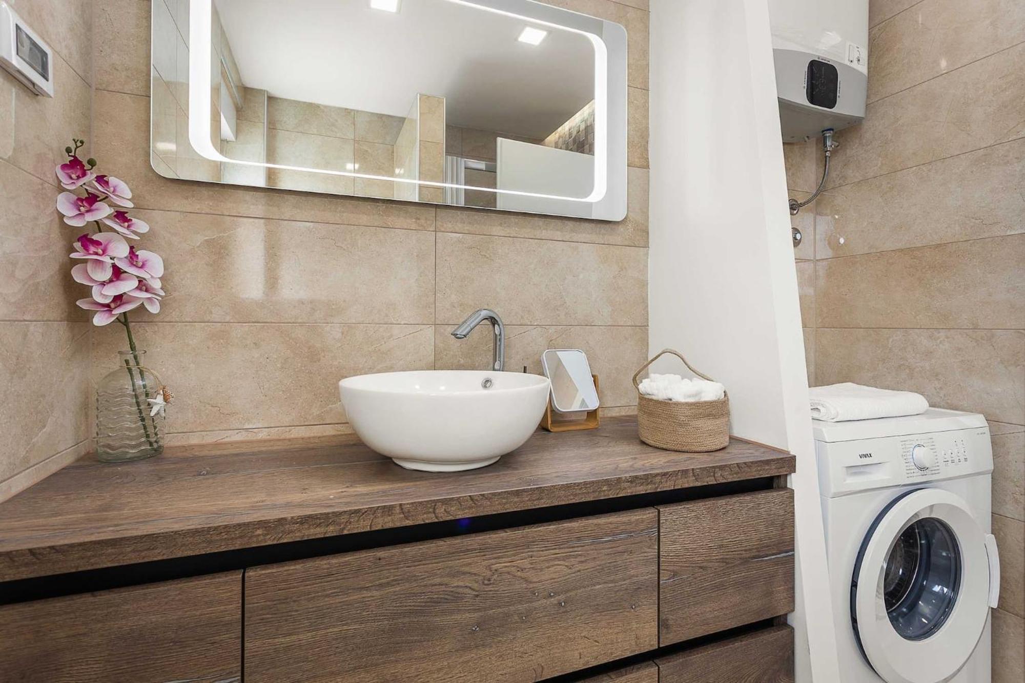 Lana Luxe Apartment พูลา ภายนอก รูปภาพ